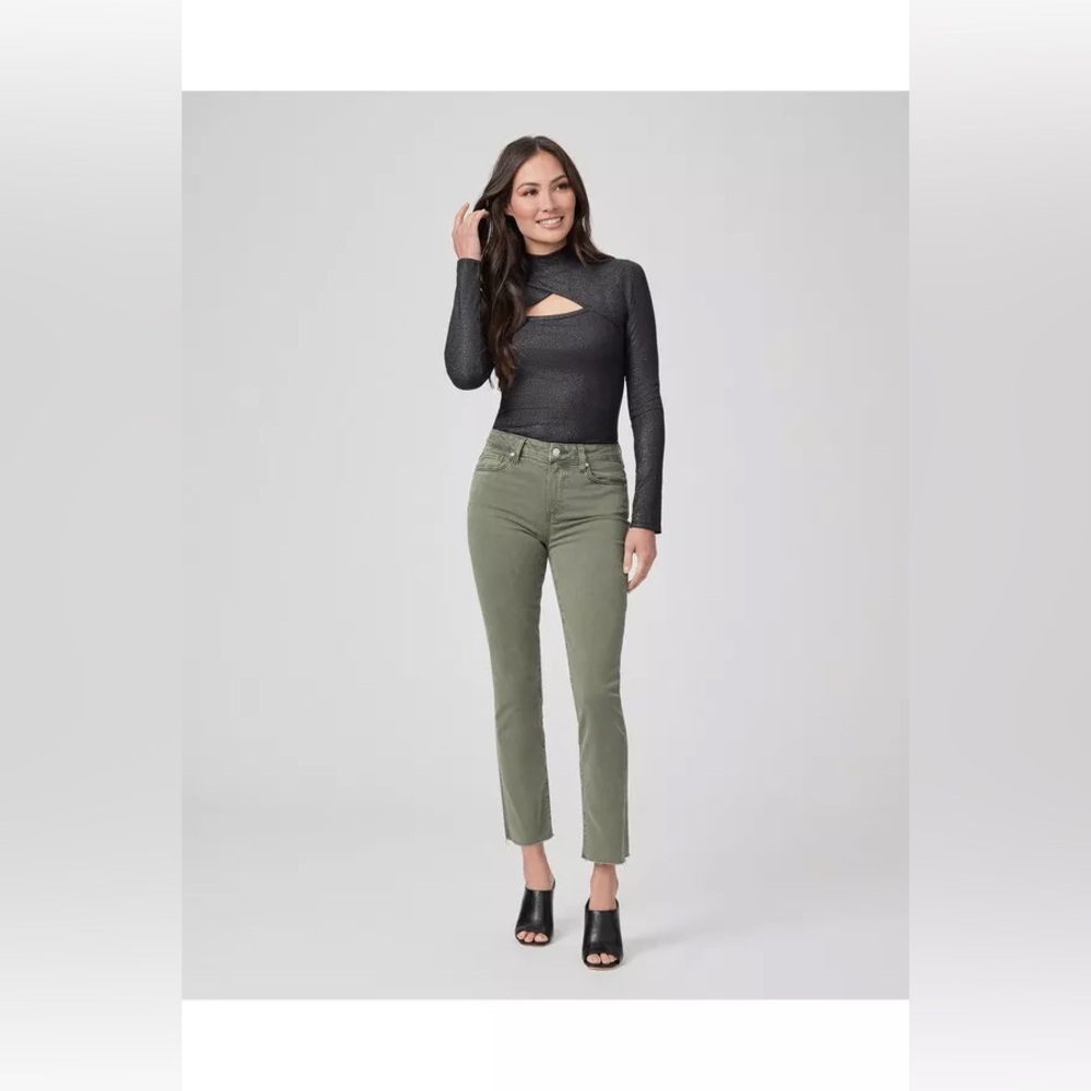 Paige Cindy Raw Hem Cropped Jeans in Vintage‎ Brushed Olive.